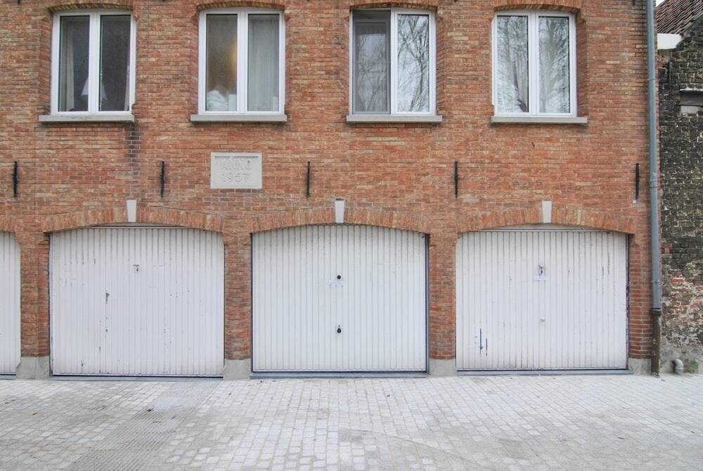 Parking & garage te  huur in Brugge 8000 115.00€  slaapkamers 0.00m² - Zoekertje 103159