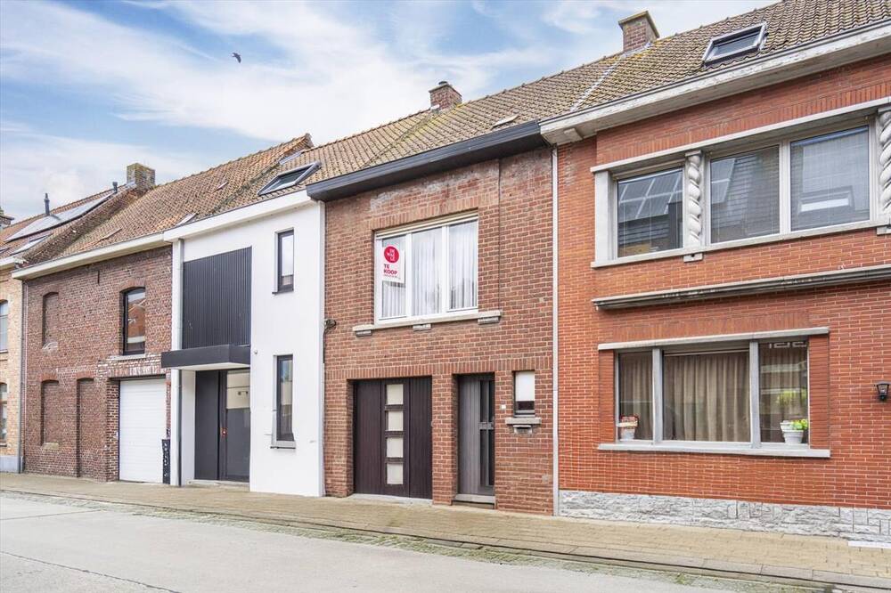 Huis te  koop in Geluwe 8940 190000.00€ 2 slaapkamers 141.00m² - Zoekertje 105119