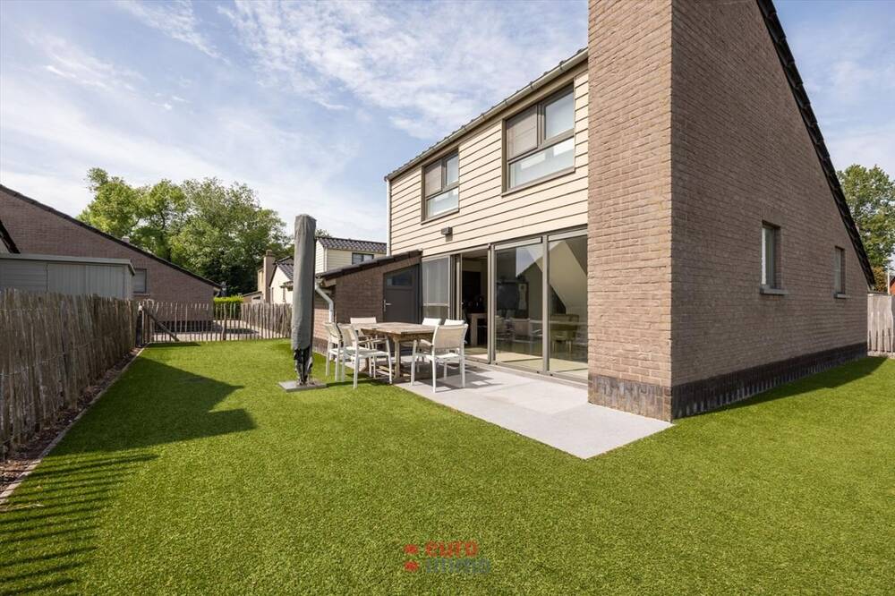 Huis te  koop in Westende 8434 300000.00€ 3 slaapkamers 87.00m² - Zoekertje 109399