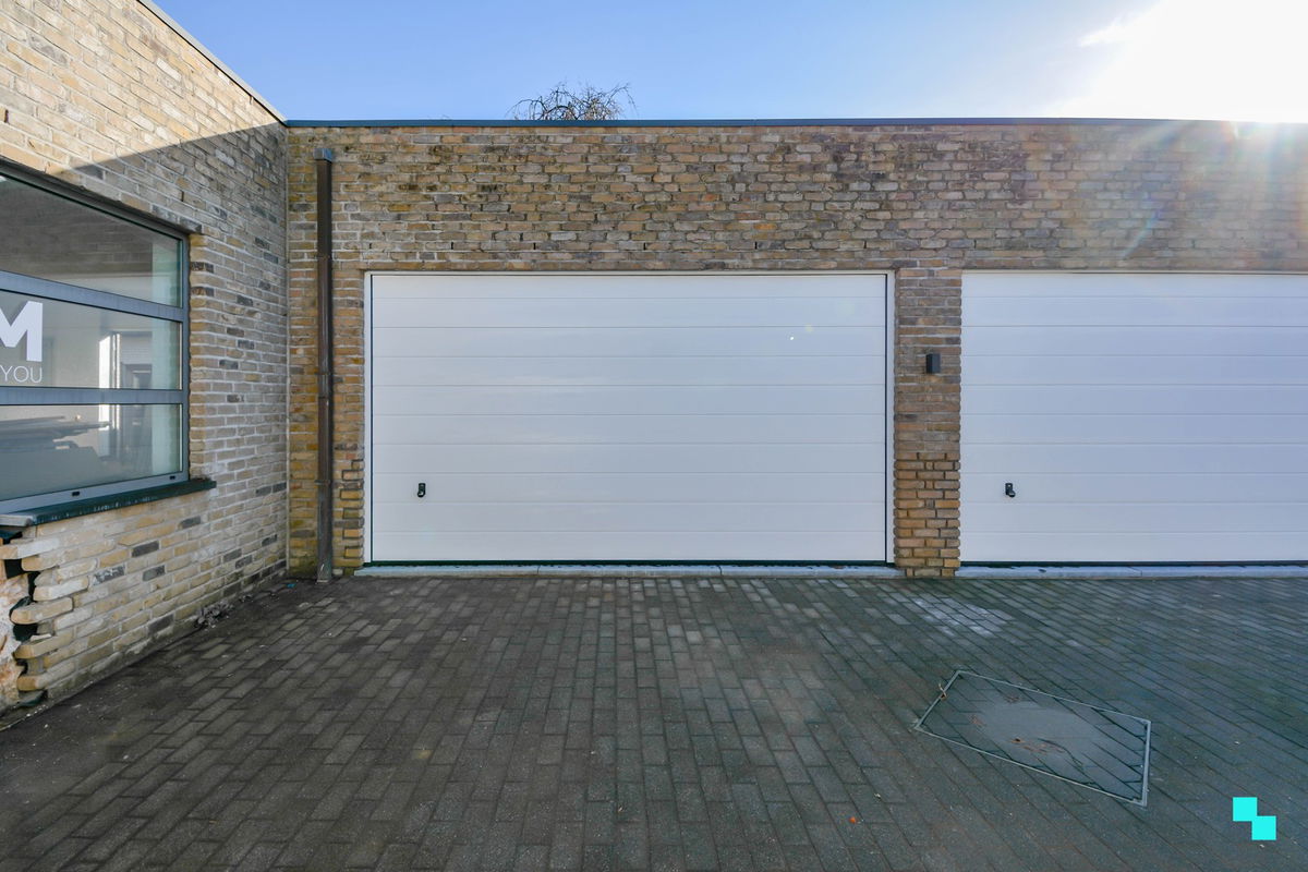 Parking & garage te  huur in Izegem 8870 295.00€  slaapkamers 70.00m² - Zoekertje 281191