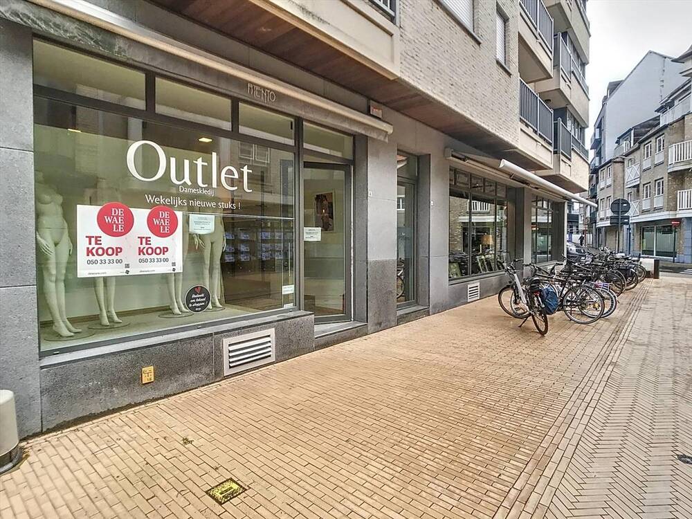 Handelszaak te  huur in Heist-aan-Zee 8301 1000.00€  slaapkamers 0.00m² - Zoekertje 110864