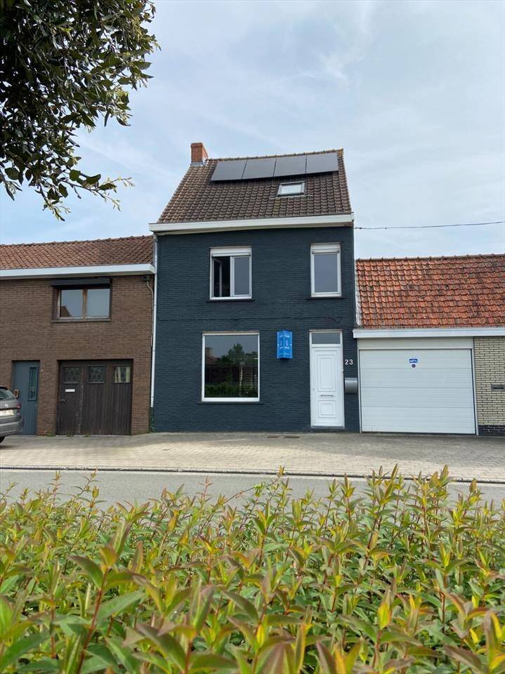 Huis te  koop in Dadizele 8890 245000.00€ 3 slaapkamers 136.00m² - Zoekertje 111831