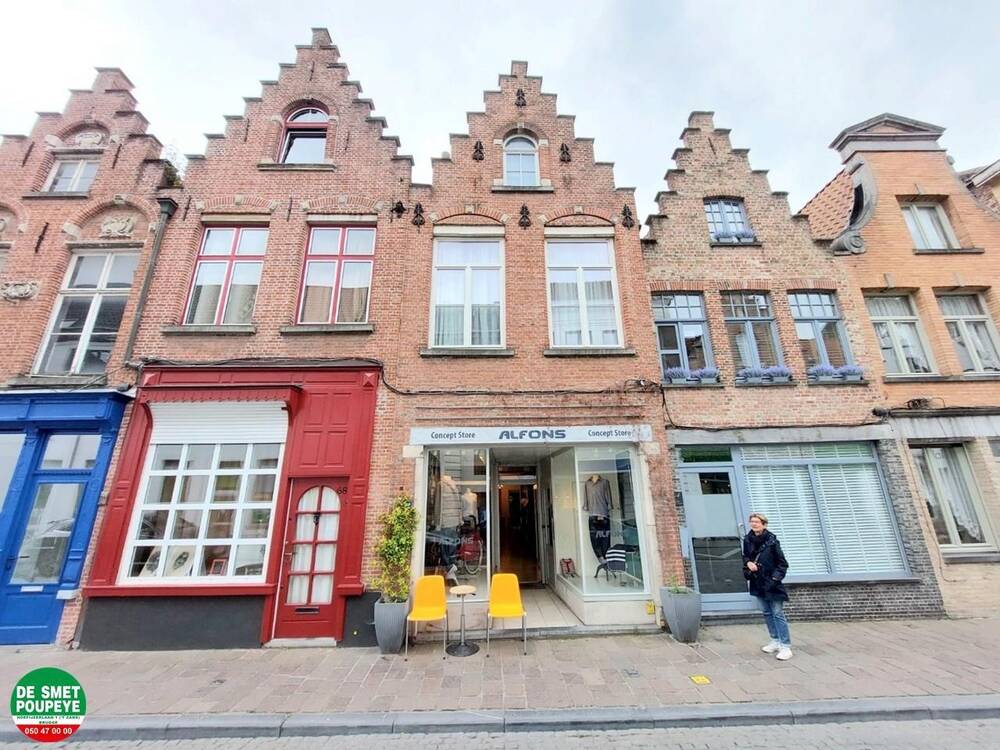Handelszaak te  koop in Brugge 8000 399000.00€  slaapkamers m² - Zoekertje 116925