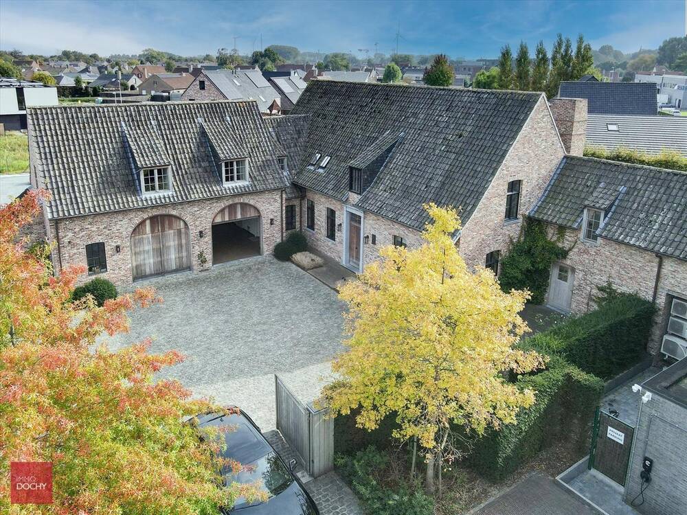 Villa te  koop in Harelbeke 8530 0.00€  slaapkamers 600.00m² - Zoekertje 118441