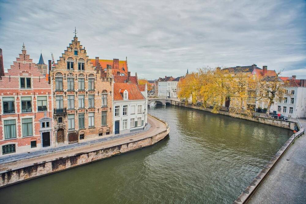 Appartement te  huur in Brugge 8000 1875.00€ 2 slaapkamers 0.00m² - Zoekertje 119477