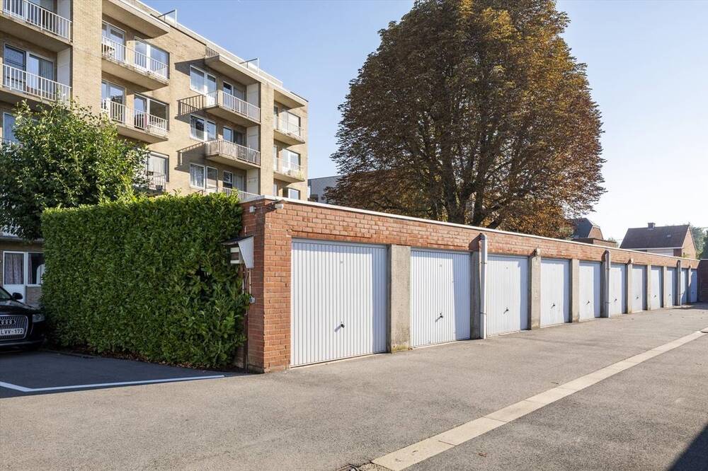 Parking & garage te  koop in Roeselare 8800 25000.00€  slaapkamers 0.00m² - Zoekertje 119516