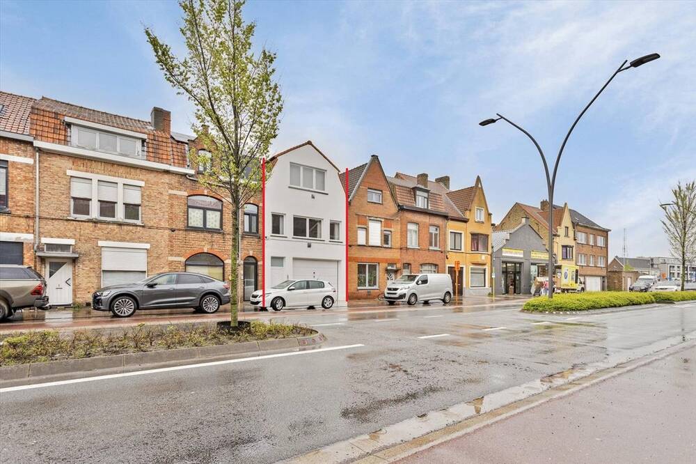 Handelszaak te  koop in Brugge 8000 475000.00€ 3 slaapkamers 374.00m² - Zoekertje 124291
