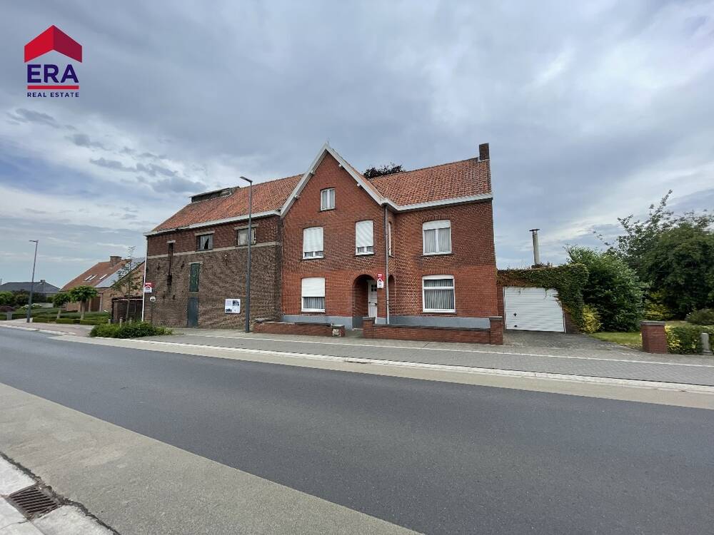 Herenhuis te  koop in Staden 8840 299000.00€ 3 slaapkamers 180.00m² - Zoekertje 128893