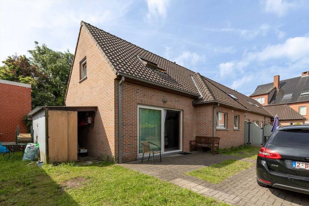 Huis te  koop in Hulste 8531 220000.00€ 3 slaapkamers 116.00m² - Zoekertje 129608