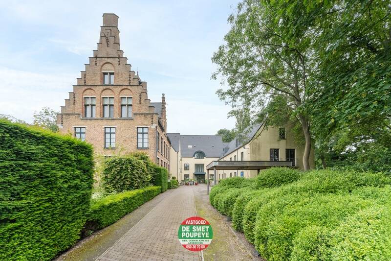 Appartement te  koop in Brugge 8000 120000.00€ 1 slaapkamers 52.00m² - Zoekertje 136045