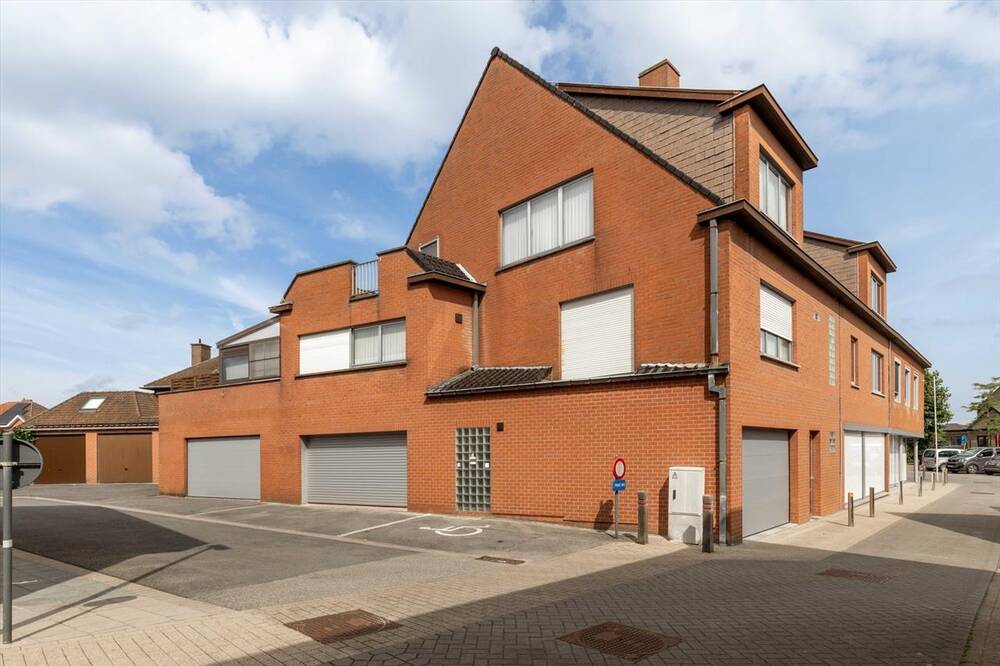 Appartementsgebouw te  koop in Harelbeke 8530 867500.00€ 8 slaapkamers 401.00m² - Zoekertje 138400