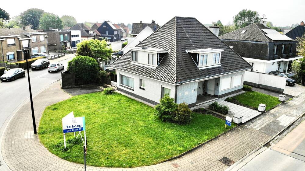 Huis te  koop in Kuurne 8520 399000.00€ 5 slaapkamers 228.00m² - Zoekertje 139392