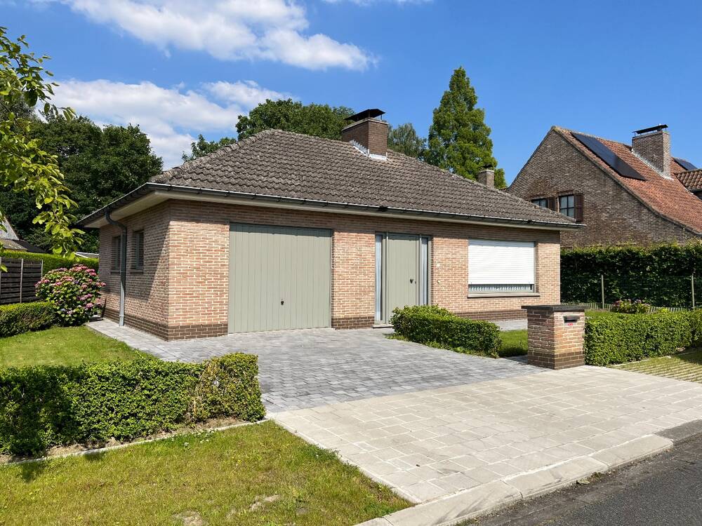 Huis te  koop in Kuurne 8520 385000.00€ 2 slaapkamers 215.00m² - Zoekertje 141981