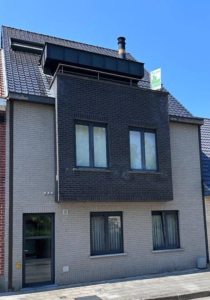 Appartement te  huur in Koekelare 8680 595.00€ 1 slaapkamers 84.00m² - Zoekertje 142456