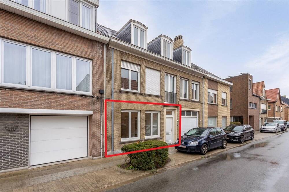 Appartement te  koop in Brugge 8000 229000.00€ 2 slaapkamers 90.00m² - Zoekertje 142291