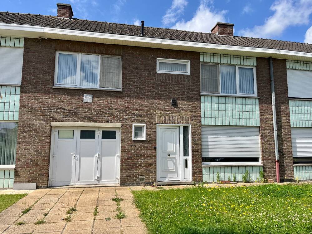 Huis te  koop in Kuurne 8520 245000.00€ 5 slaapkamers 182.00m² - Zoekertje 145311