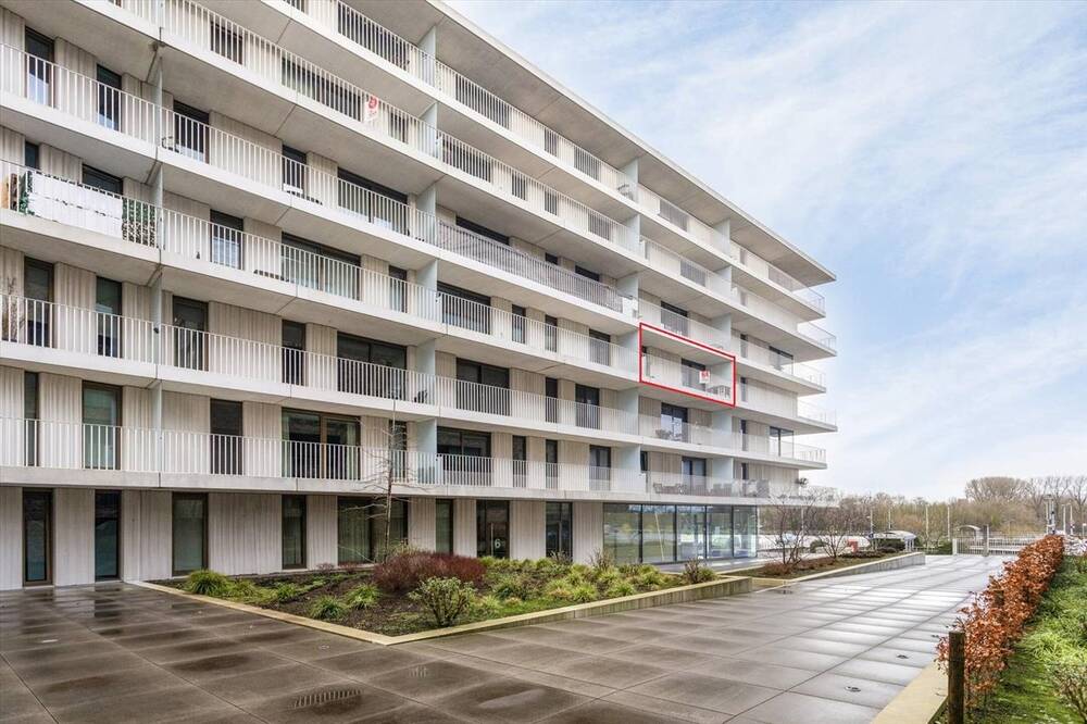 Appartement te  koop in Brugge 8000 269000.00€ 1 slaapkamers 76.00m² - Zoekertje 144011