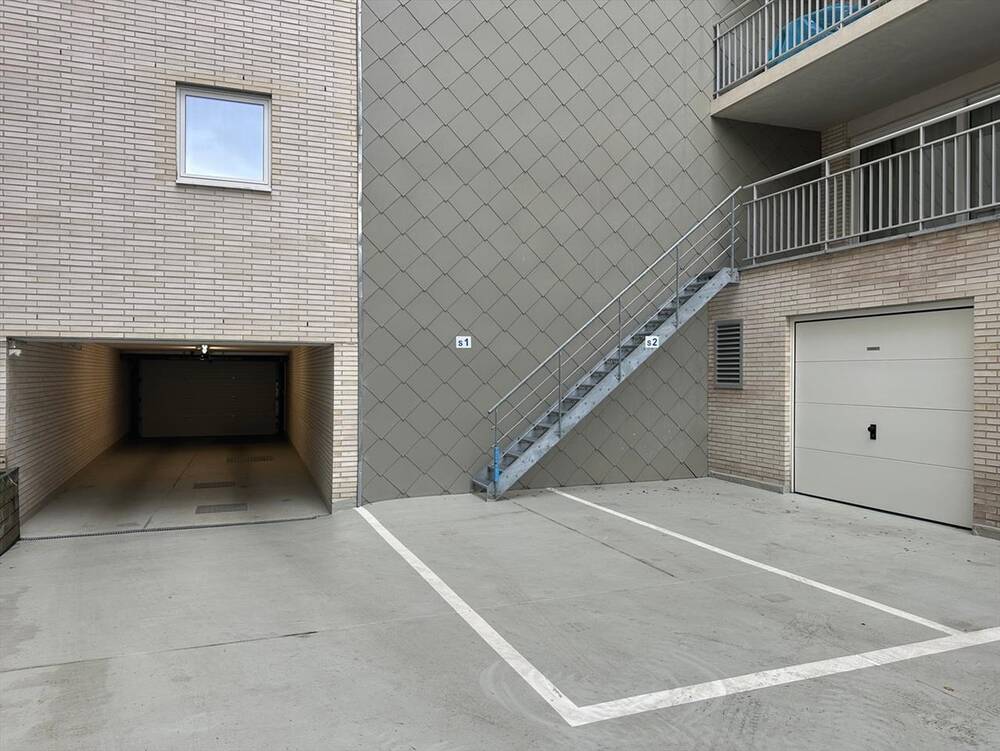 Parking & garage te  huur in Oostende 8400 130.00€  slaapkamers m² - Zoekertje 144466