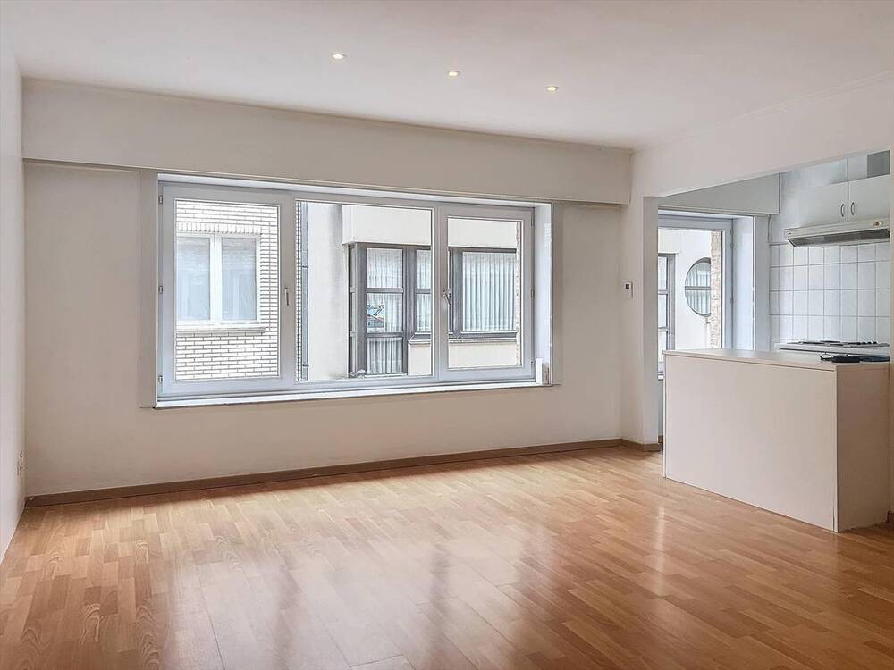 Appartement te  huur in Oostende 8400 630.00€ 2 slaapkamers 0.00m² - Zoekertje 149999