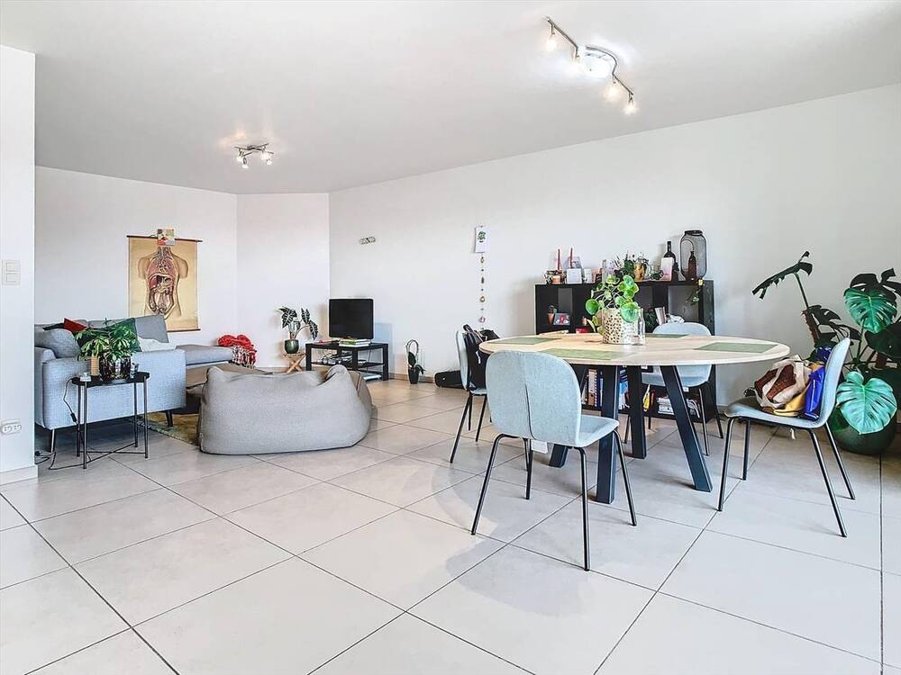 Appartement te  huur in Roeselare 8800 750.00€ 3 slaapkamers 160.00m² - Zoekertje 150011