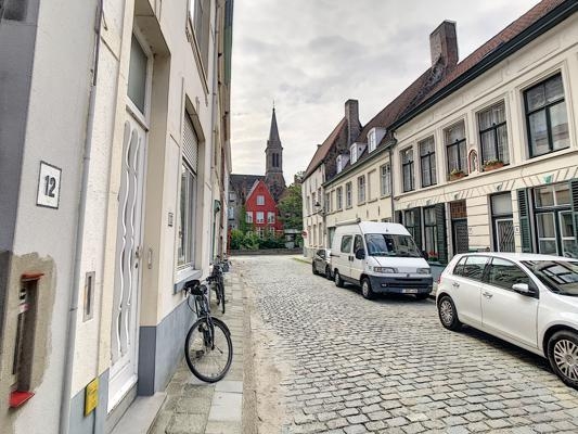 Appartement te  huur in Brugge 8000 750.00€ 2 slaapkamers 0.00m² - Zoekertje 153333