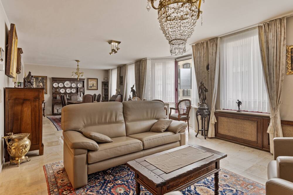 Appartement te  koop in Kortrijk 8500 279000.00€ 3 slaapkamers 141.00m² - Zoekertje 154796