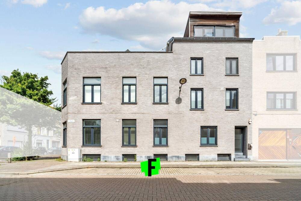Huis te  koop in Oostende 8400 465000.00€ 5 slaapkamers 465.00m² - Zoekertje 155814