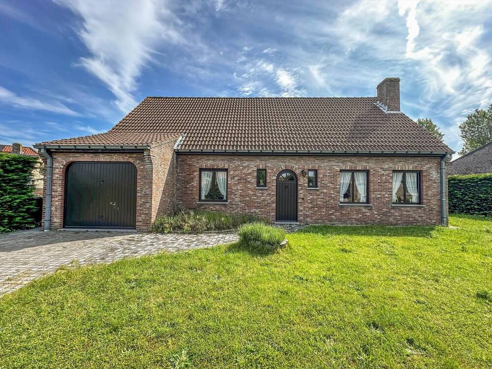 Huis te  koop in Oostduinkerke 8670 450000.00€ 3 slaapkamers m² - Zoekertje 156499