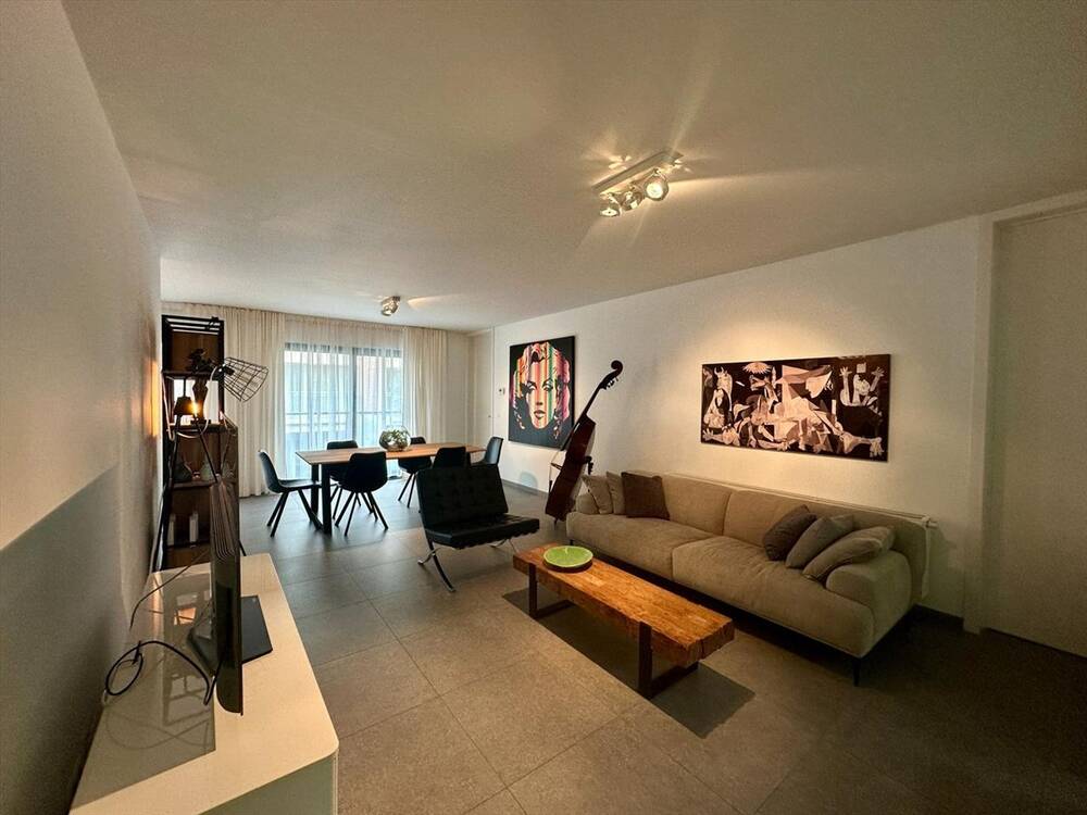 Appartement te  huur in Kortrijk 8500 865.00€ 2 slaapkamers 93.00m² - Zoekertje 156472