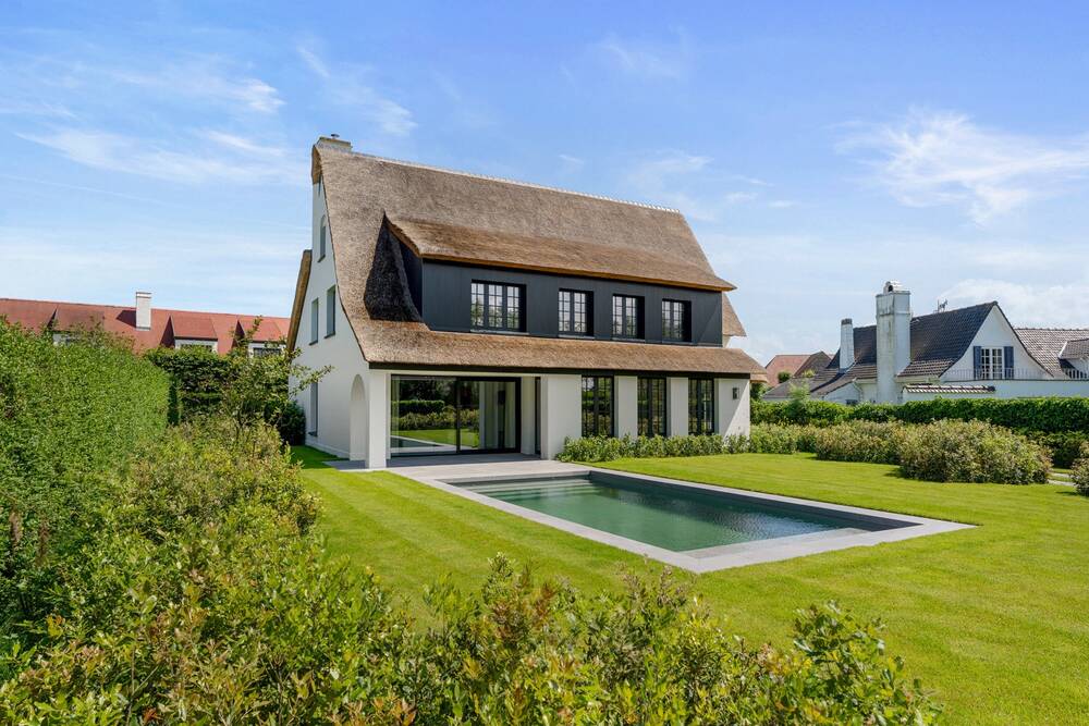 Villa te  koop in Knokke-Heist 8300 0.00€ 6 slaapkamers 289.00m² - Zoekertje 156350