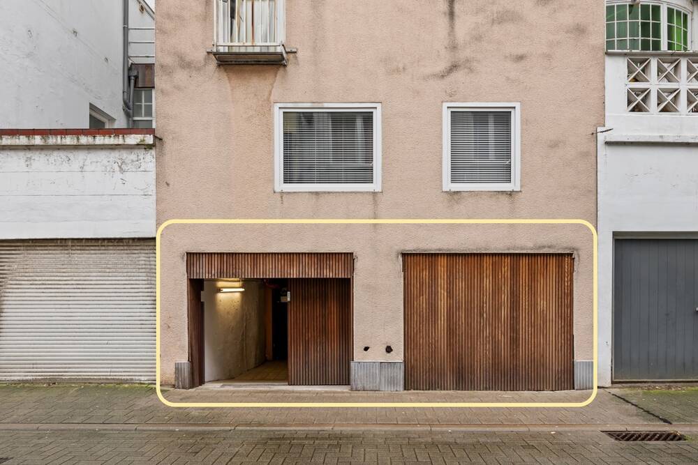 Parking & garage te  koop in Oostende 8400 34000.00€  slaapkamers 32.40m² - Zoekertje 157318