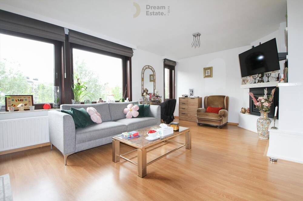Appartement te  koop in Zeebrugge 8380 225000.00€ 2 slaapkamers 89.00m² - Zoekertje 158650