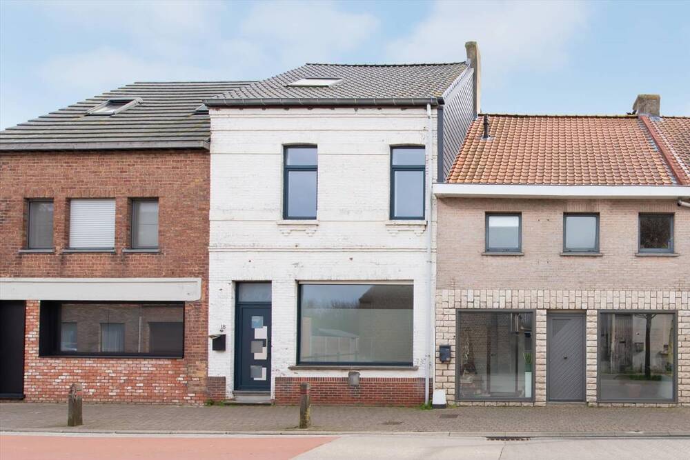 Huis te  koop in Oostende 8400 289000.00€ 4 slaapkamers 145.00m² - Zoekertje 158945