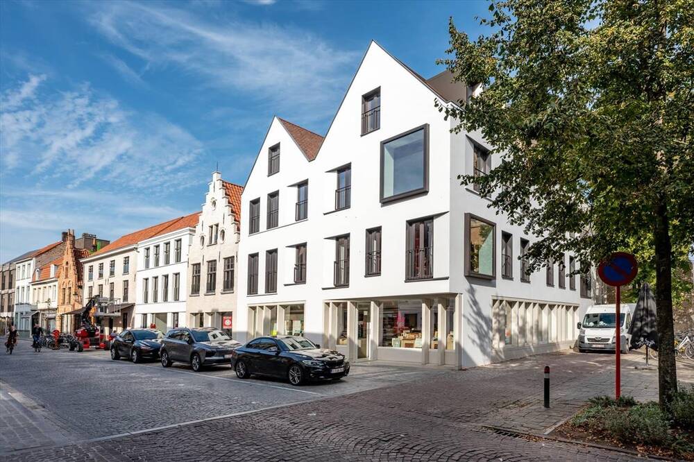 Appartement te  huur in Brugge 8000 1600.00€ 2 slaapkamers 0.00m² - Zoekertje 159034