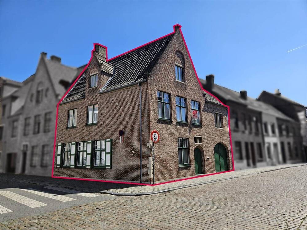 Huis te  koop in Brugge 8000 549000.00€ 5 slaapkamers 270.00m² - Zoekertje 159032