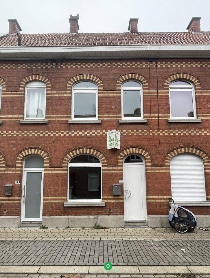 Huis te  koop in Roeselare 8800 135000.00€ 2 slaapkamers m² - Zoekertje 159968