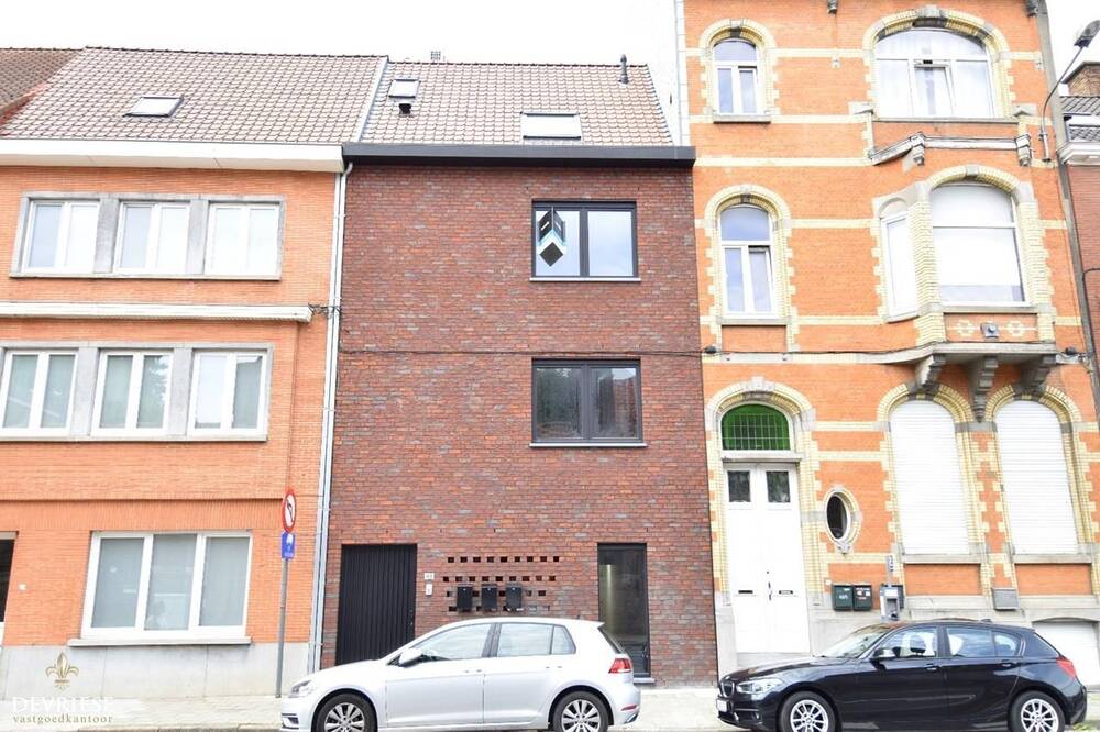 Appartement te  koop in Kortrijk 8500 315000.00€ 2 slaapkamers 89.00m² - Zoekertje 162106
