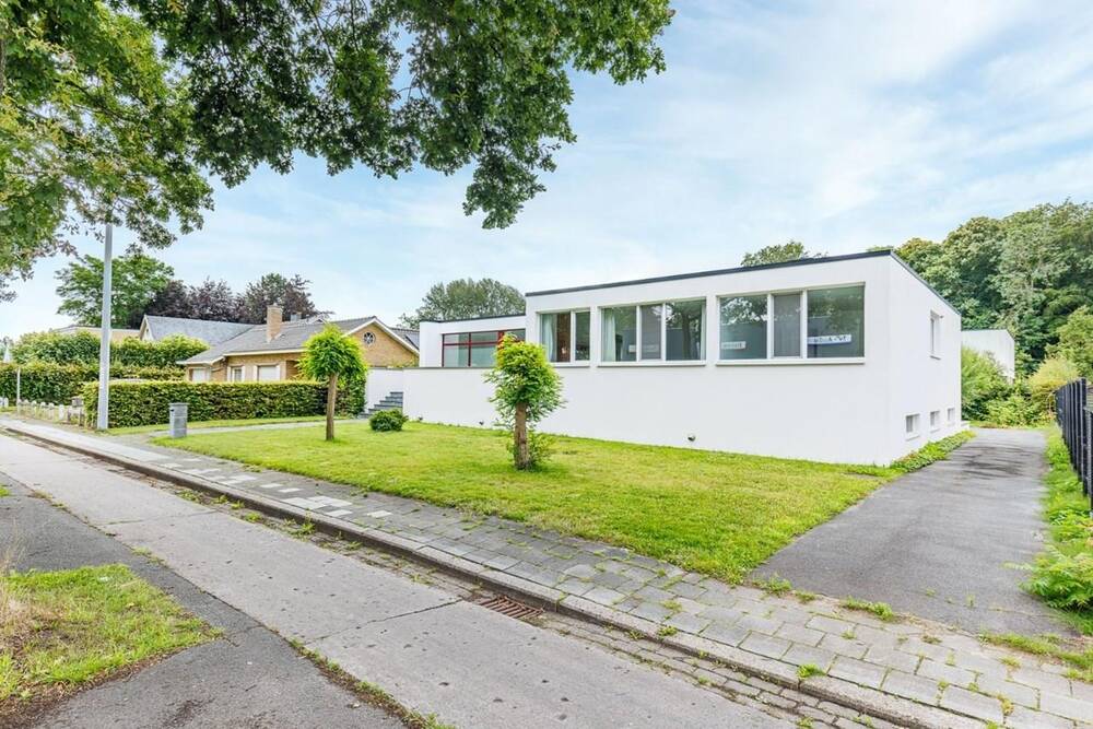 Huis te  koop in Sint-Kruis 8310 539000.00€ 4 slaapkamers 207.00m² - Zoekertje 163910