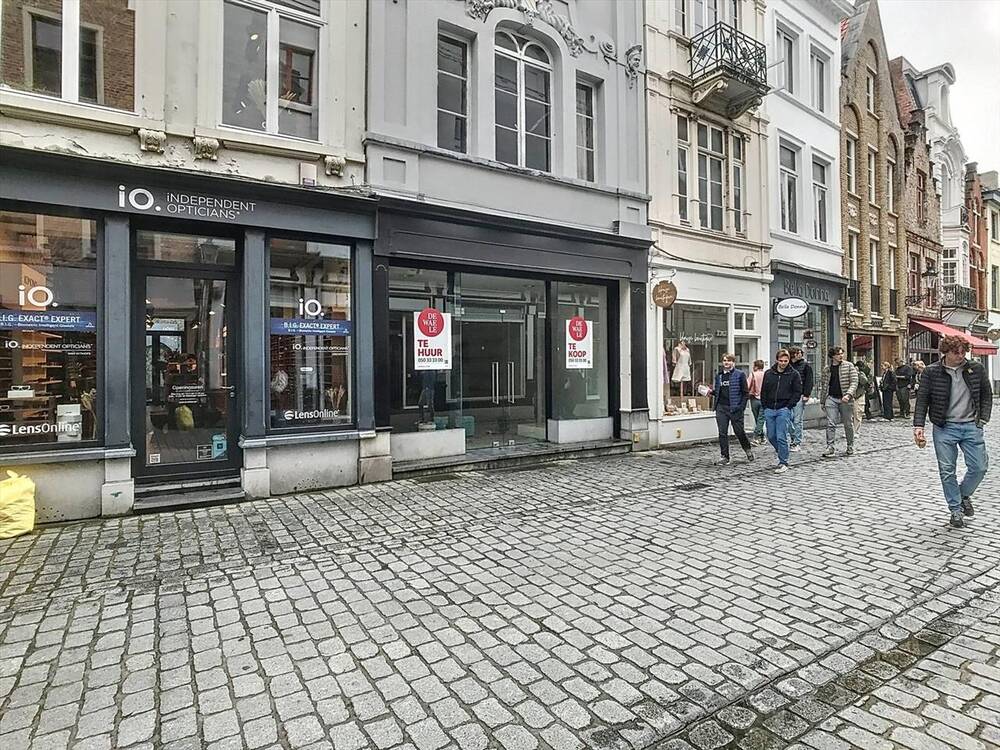 Handelszaak te  koop in Brugge 8000 1095000.00€  slaapkamers 0.00m² - Zoekertje 165114