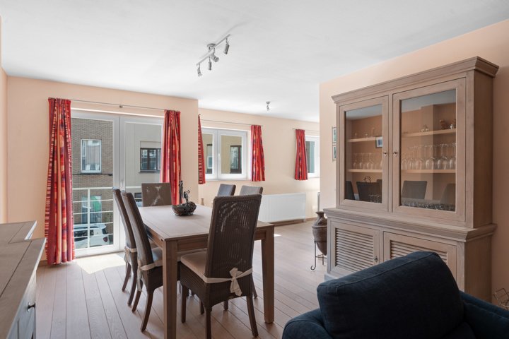 Appartement te  koop in Oostende 8400 275000.00€ 2 slaapkamers 101.00m² - Zoekertje 165208