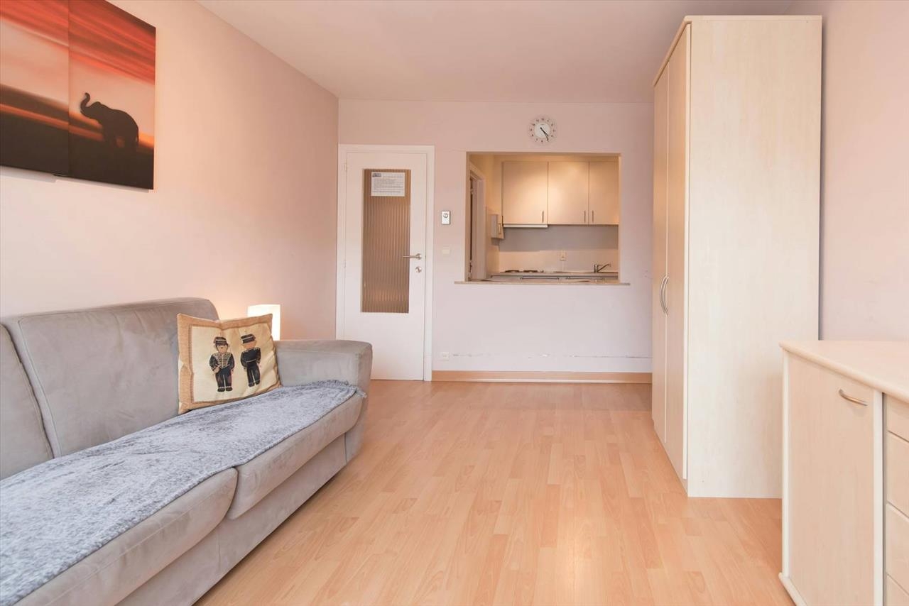 Appartement te  koop in Middelkerke 8430 92000.00€  slaapkamers 30.00m² - Zoekertje 166327