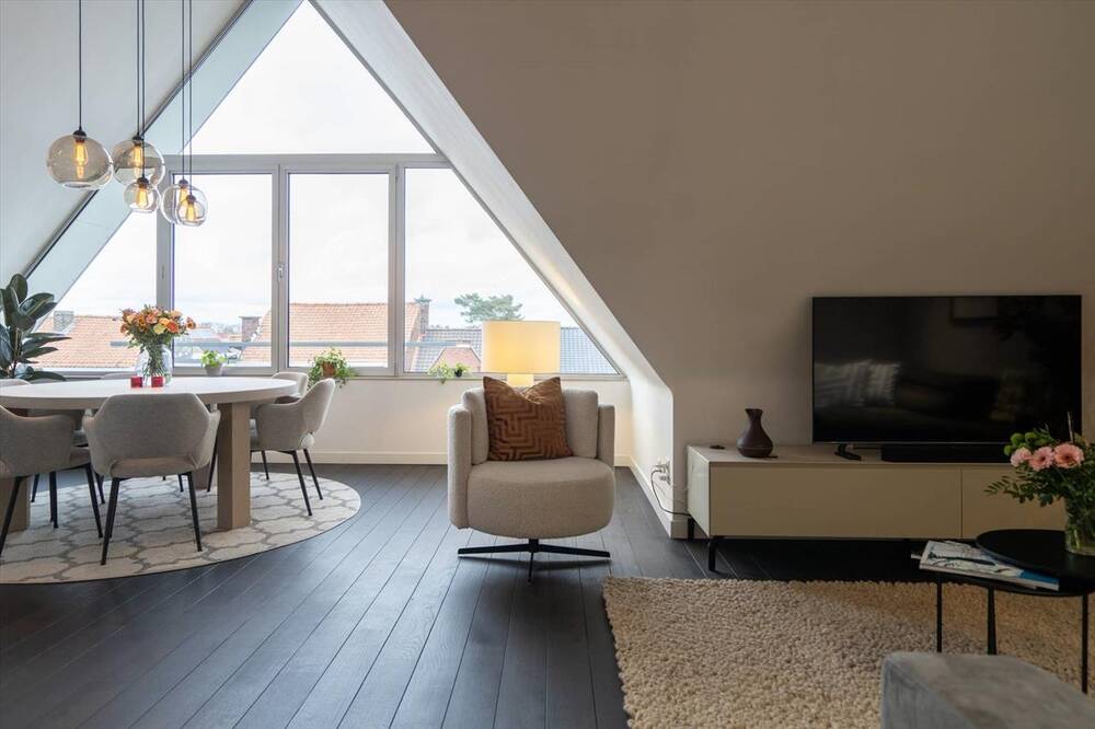 Appartement te  huur in Kortrijk 8500 895.00€ 2 slaapkamers 105.00m² - Zoekertje 165706