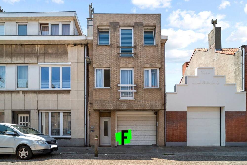 Huis te  koop in Oostende 8400 239000.00€ 4 slaapkamers 162.00m² - Zoekertje 166008