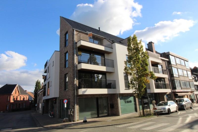 Appartement te  koop in Torhout 8820 218000.00€ 1 slaapkamers 64.00m² - Zoekertje 166778