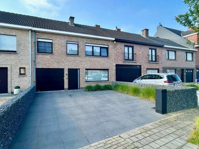 Huis te  koop in Kuurne 8520 335000.00€ 3 slaapkamers 182.00m² - Zoekertje 167593