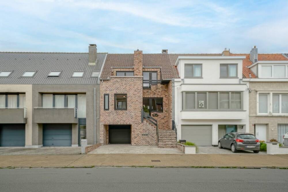 Huis te  koop in Oostende 8400 429000.00€ 3 slaapkamers 210.00m² - Zoekertje 166746