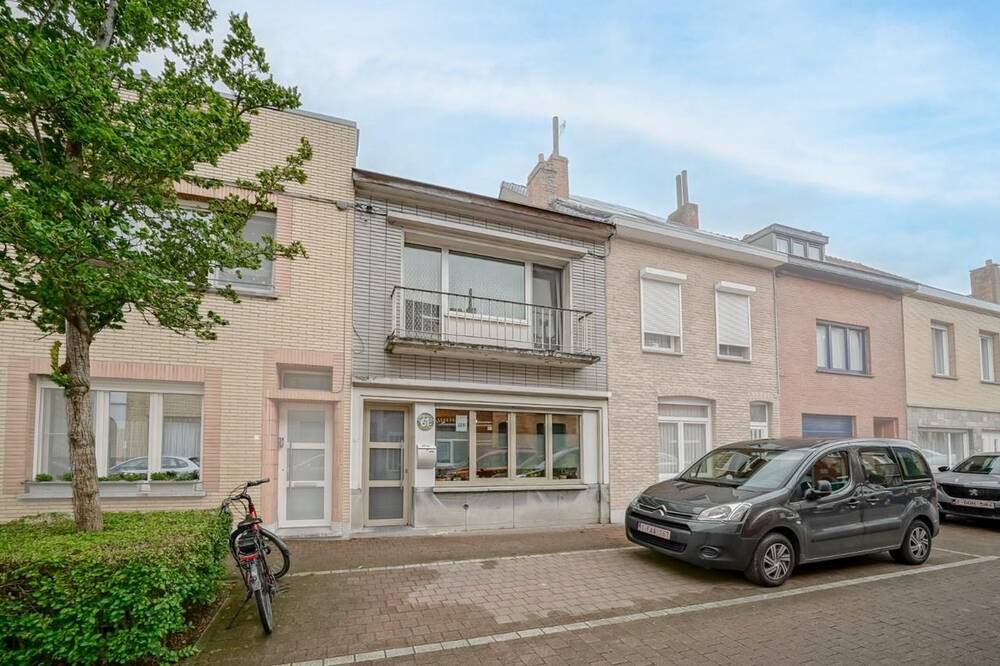 Huis te  koop in Oostende 8400 220000.00€ 4 slaapkamers 174.00m² - Zoekertje 168912