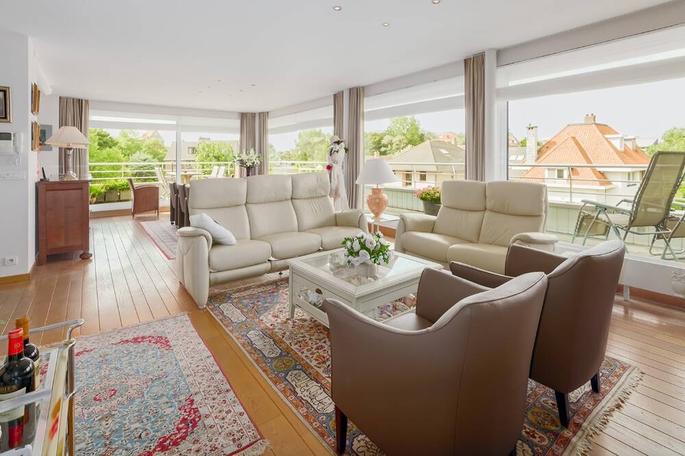 Penthouse te  koop in Oostduinkerke 8670 835000.00€ 2 slaapkamers 131.00m² - Zoekertje 169930