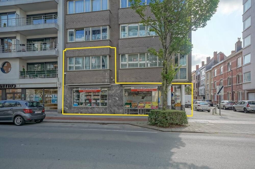 Handelszaak te  koop in Oostende 8400 275000.00€  slaapkamers m² - Zoekertje 176283