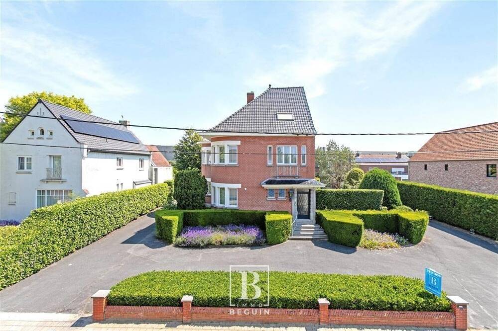 Herenhuis te  koop in Vichte 8570 595000.00€ 3 slaapkamers 275.00m² - Zoekertje 176256